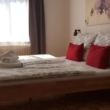 Apartment Ferienwohnung Am Straussenbuhel